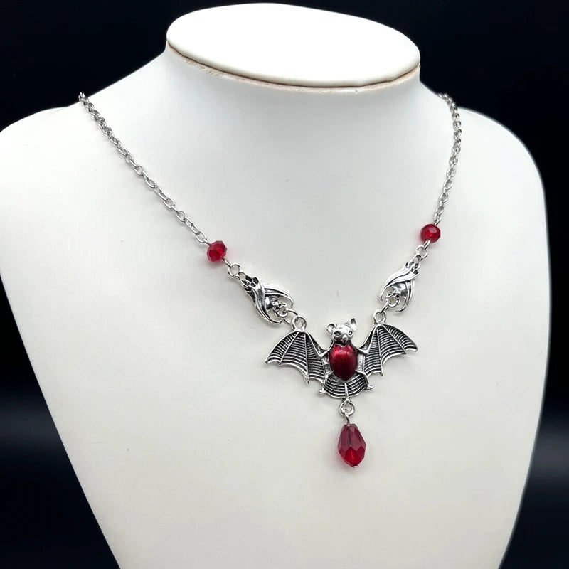 Stunning Gothic Necklace