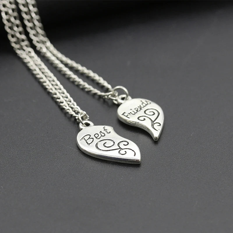 TWIN COUPLE SILVER Necklace