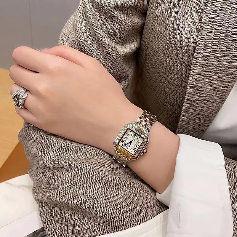 LOVE SQUARE WATCH