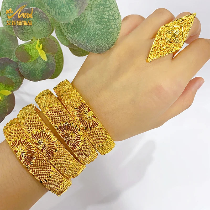 BANJI 24k Gold Bracelet