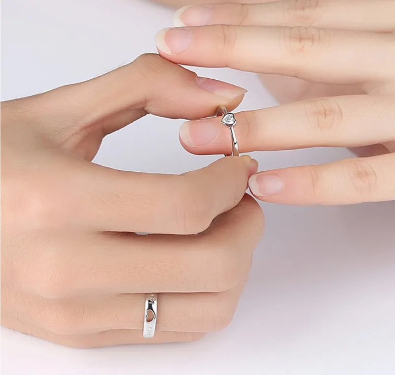 Akeles Heart Couple Rings